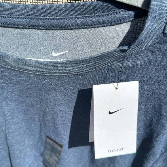 NWT Men’s T-Shirts (bundle of 2) - Picture 3 of 5